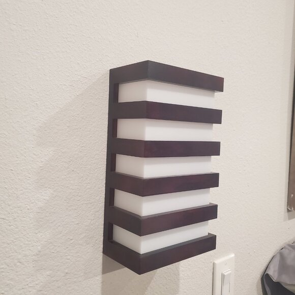 2 LED Luminaries - Picture 6 of 9